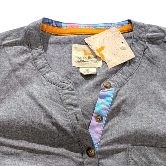 NWT WOMEN'S FIELD & STREAM SLEEVELESS MEDIUM SL CHAMBRAY TOP - Picture 7 of 13